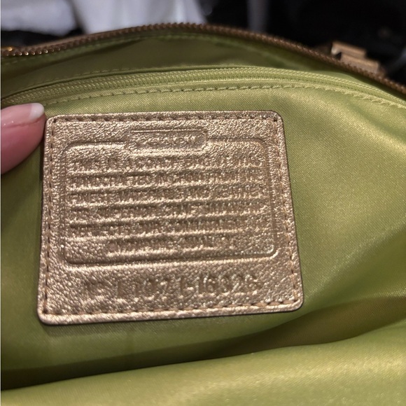 Coach Poppy Y2K 2010 (16326) Heritage Legacy Stripe Large Tote in EUC (#1) - Picture 6 of 14